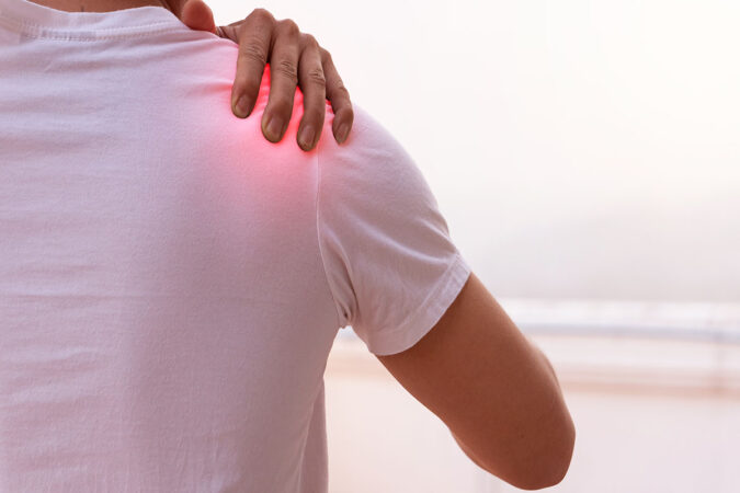 What Are The Signs of Needing a Shoulder Arthroscopy?