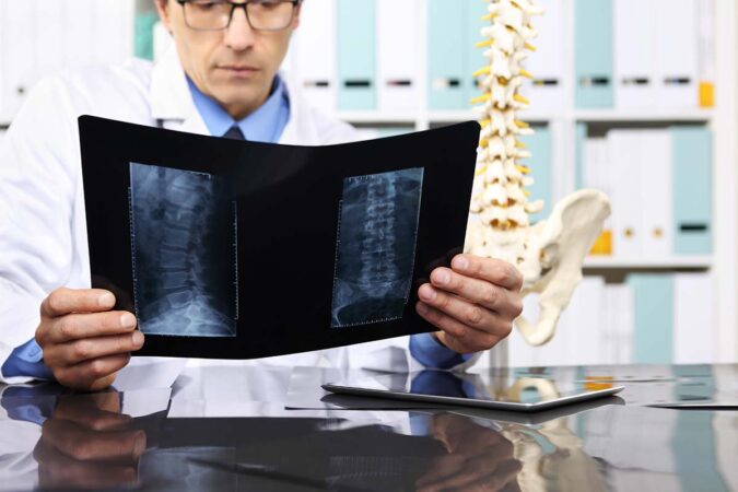 The Difference Between A Herniated & A Degenerative Disc