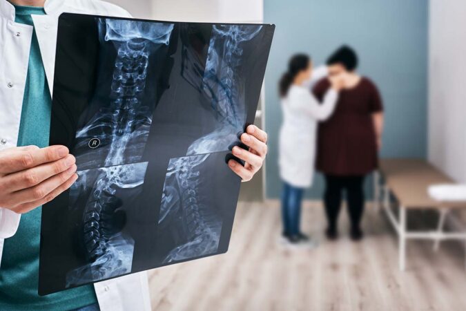I Have Scoliosis. Is a Spine Surgeon the Right Choice for Me?